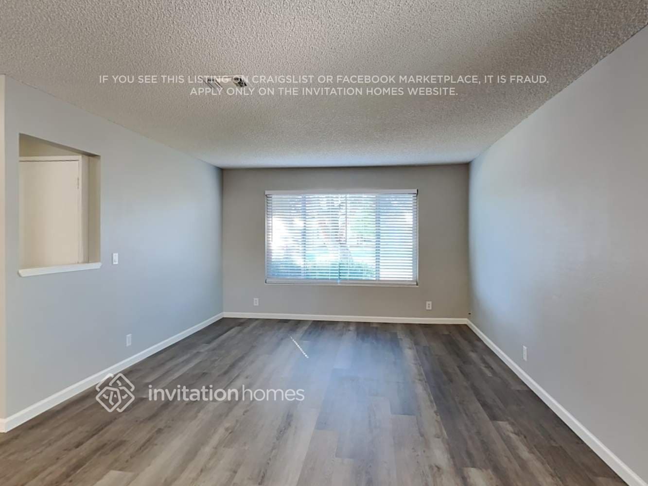 Building Photo - 1101 Woodridge Dr