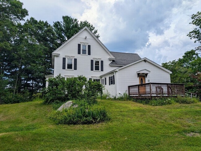 Building Photo - 298 Providence Rd