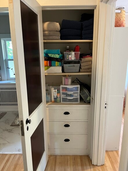 Building Photo - 4732 Harriet Ave