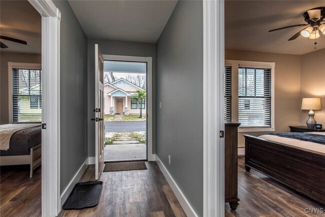 Building Photo - 102 Sandpiper