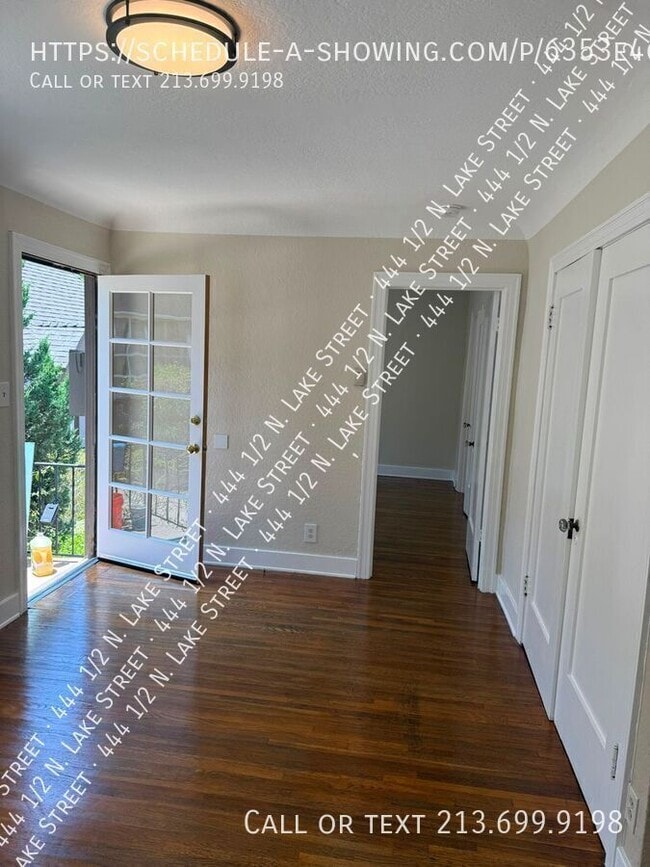 Building Photo - 444 1/2 N. Lake Street-
