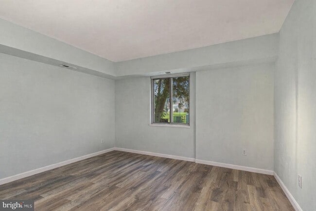 Building Photo - 4702 CHELSEA Ct