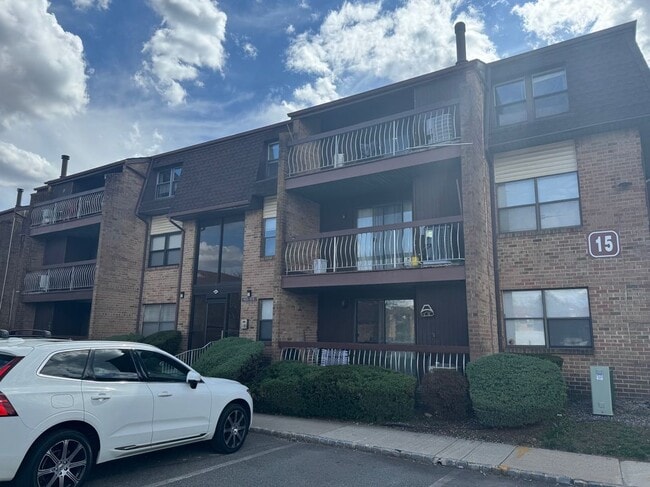 Building Photo - 1508 Raspberry Ct