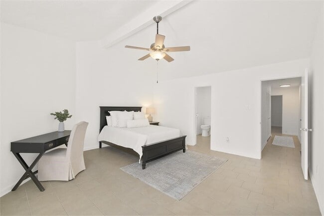 Building Photo - 3371 Continental Dr