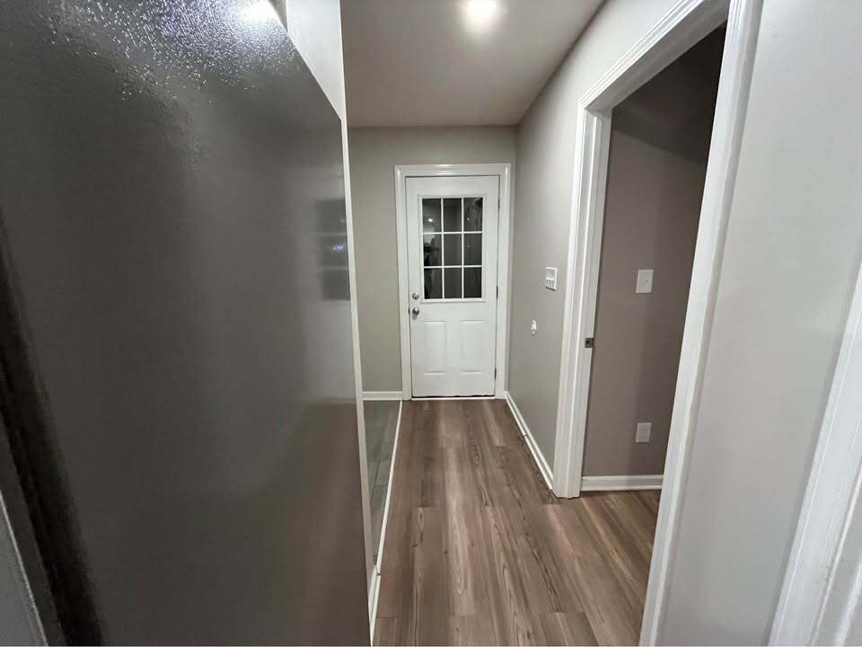 Building Photo - 1917 Hughes Ave