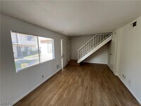 Building Photo - 4940 Larkspur St