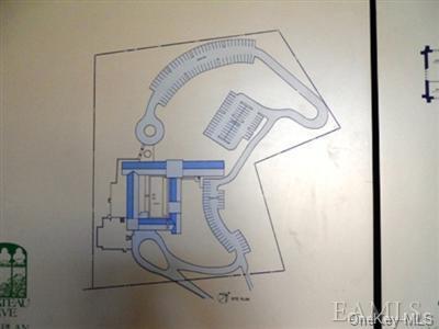 Building Photo - 110 Chateau Rive