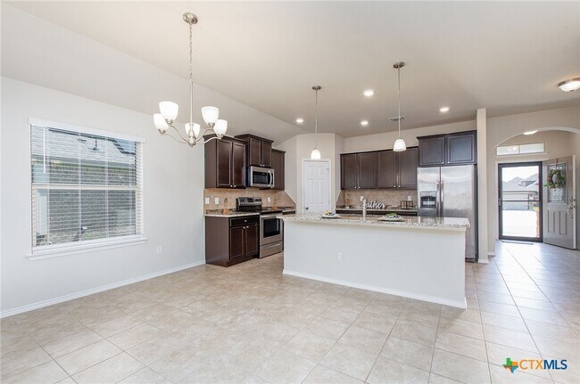 Building Photo - 2516 Bargello St