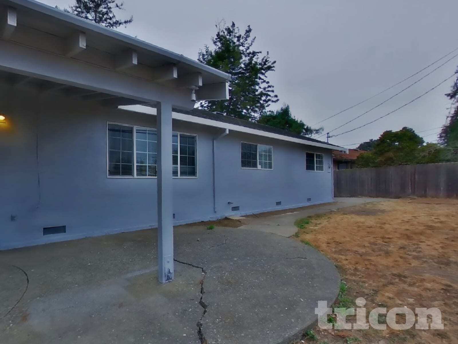 Building Photo - 910 Donner Pass Rd