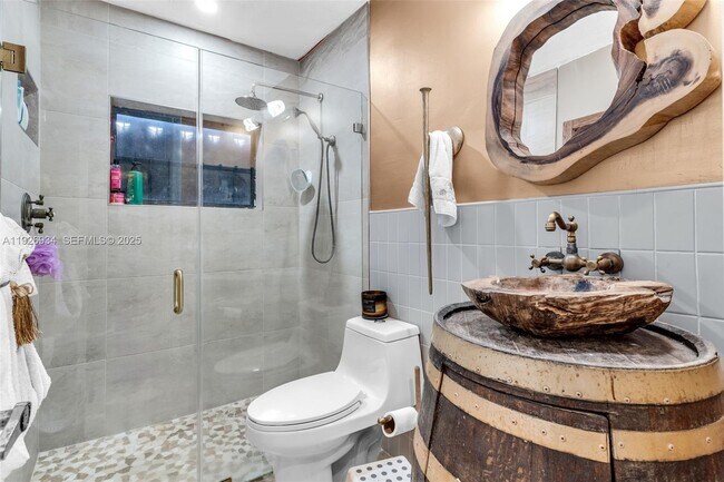 Building Photo - 1420 W Sandpiper Cir