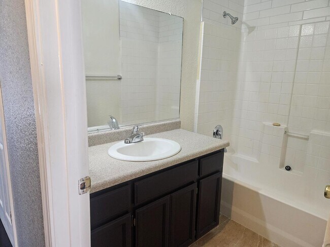 Building Photo - 16172 W Botelho Ave