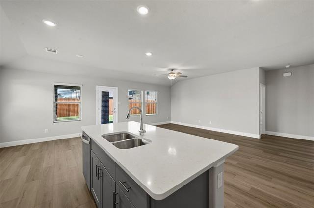 Building Photo - 518 Tribble Dr