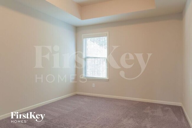 Building Photo - 5706 Jamerson Dr