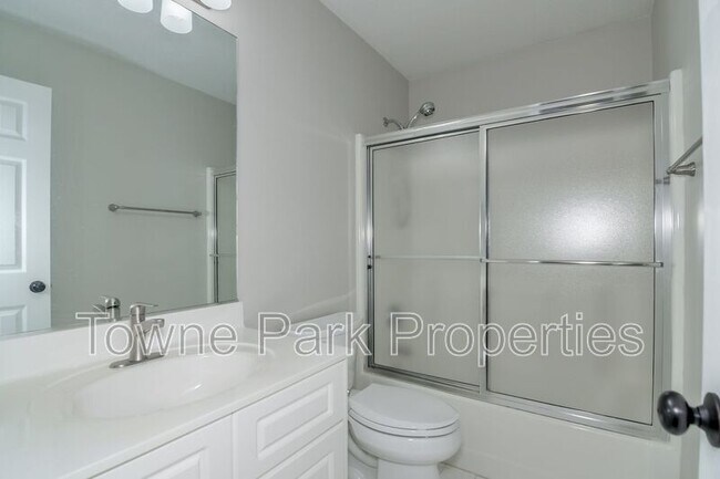 Building Photo - 486 Granite Point