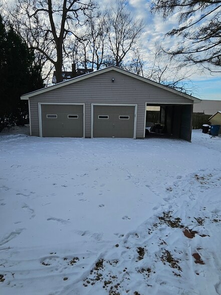 Building Photo - 25 E Prospect St