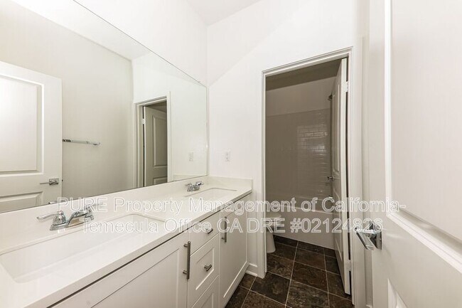 Building Photo - 31164 Vega St