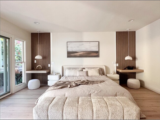 Building Photo - 1318 S Helberta Ave