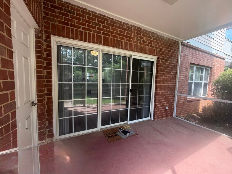 Building Photo - 8733 Coralbell Ln