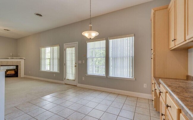 Building Photo - 205 Rockingham Meadows Dr