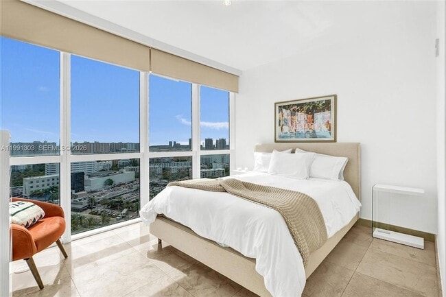 Building Photo - 18201 Collins Ave