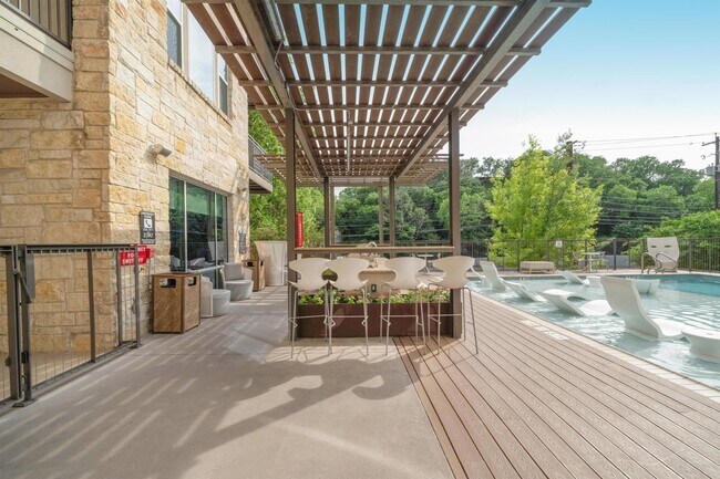 Building Photo - 1900 Barton Springs Rd