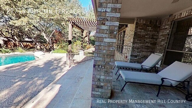 Building Photo - 27715 Autumn Terrace