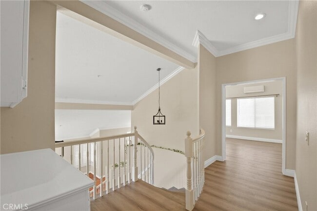 Building Photo - 6598 Bradford Ct