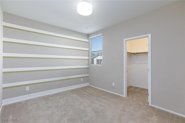 Building Photo - 544 Mossy Cup St