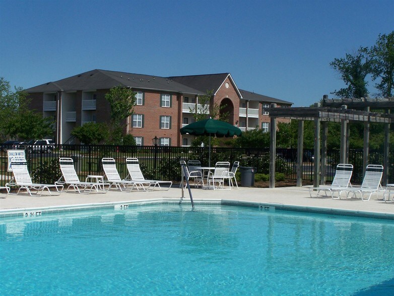 Charles Pointe Apartments 201 Millstone Rd Florence SC 29505