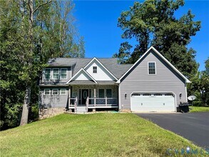 Building Photo - 22120 Lake Jordan Landing