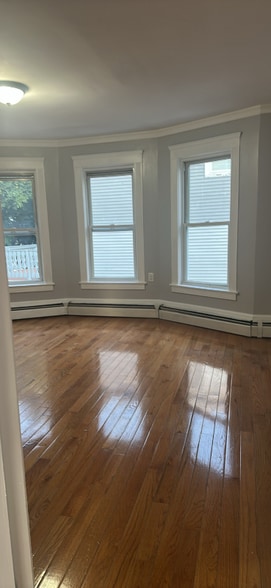 Building Photo - 59 Bellevue Ave