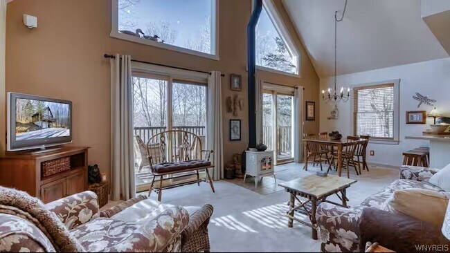 Building Photo - 6284 Dublin Hills Rd