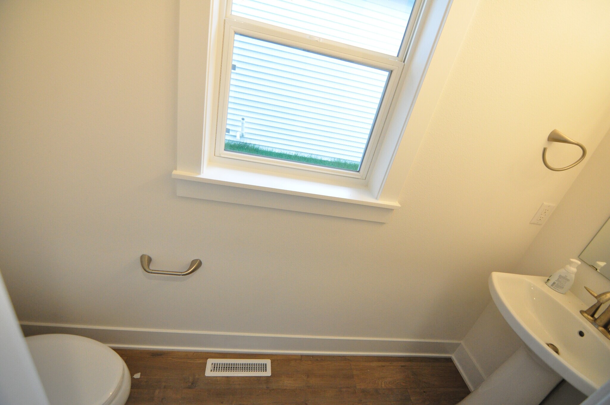 Building Photo - 2714 Bomani Dr