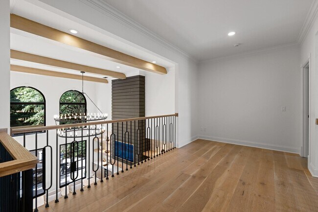 Building Photo - 1103 Centennial Dr