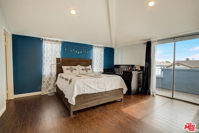 Building Photo - 4843 W 118th St