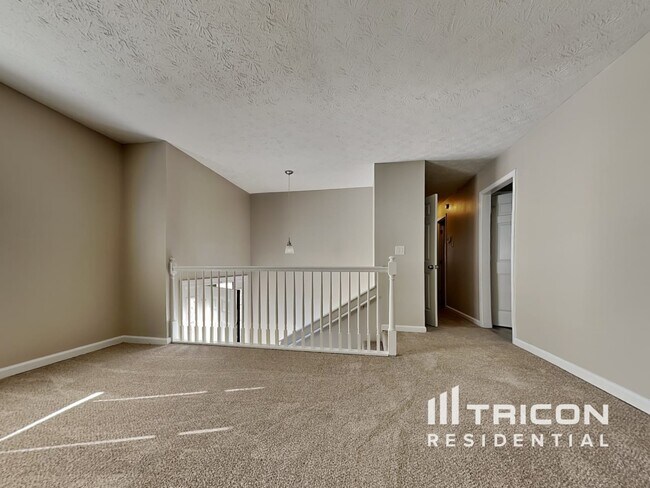 Building Photo - 2236 Windsor Dr SW