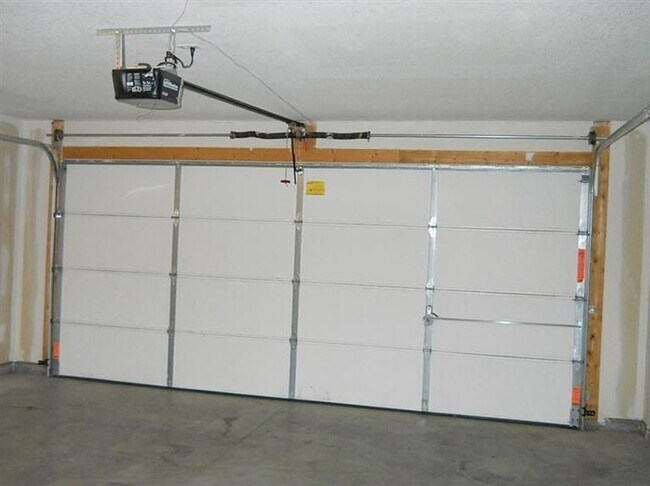 Building Photo - Quality Home Management