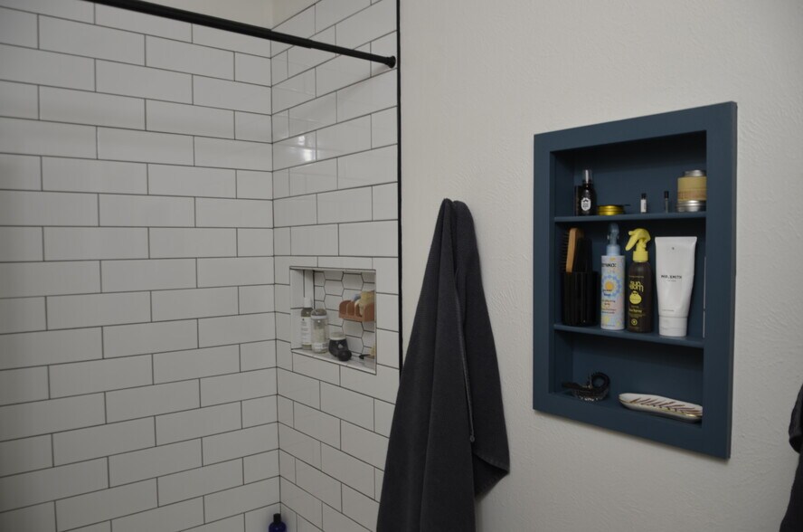 Building Photo - 4789 White Rock Cir