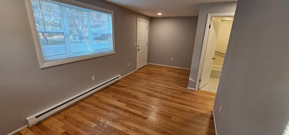 Building Photo - 23 Frenier Ave