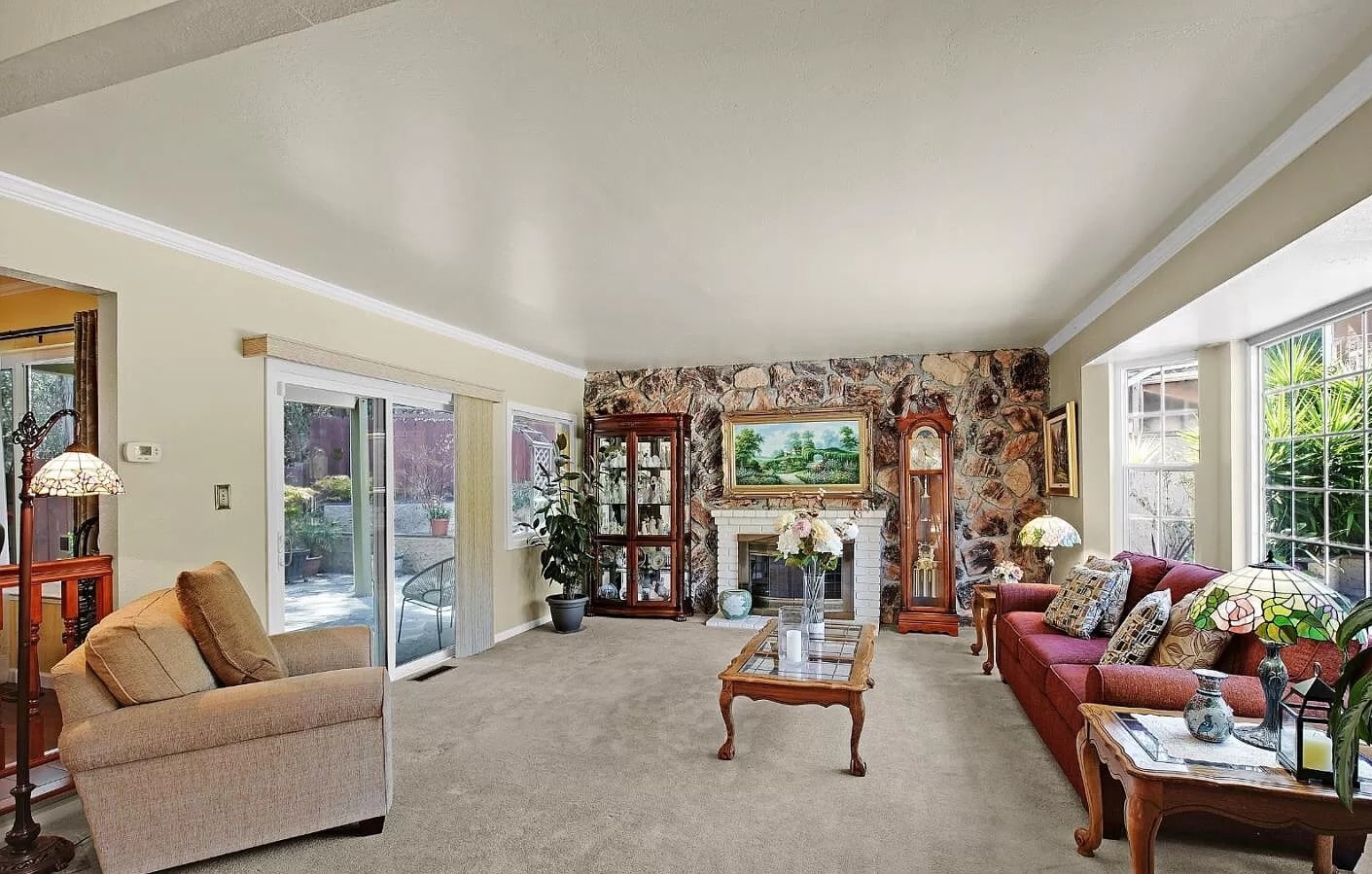 Building Photo - 405 Cunningham Way