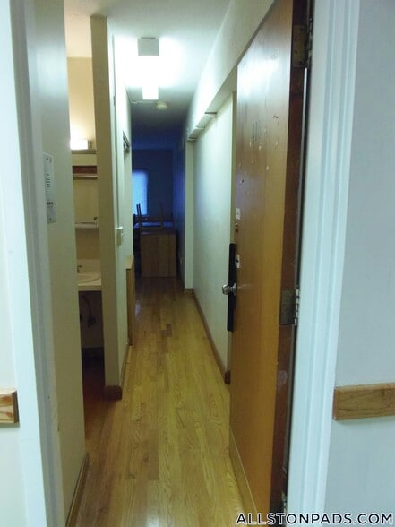 Building Photo - 1110 Commonwealth Ave