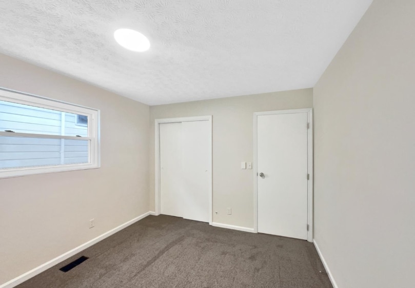 Building Photo - 717 Cleveland Ave