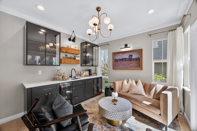 Building Photo - "Spacious 5-Bedroom Retreat on South Quantock Way - Perfectly Designed for Comfort and Style!"  A...