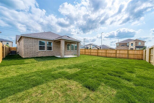 Building Photo - 21834 Sunshine Cove Ln