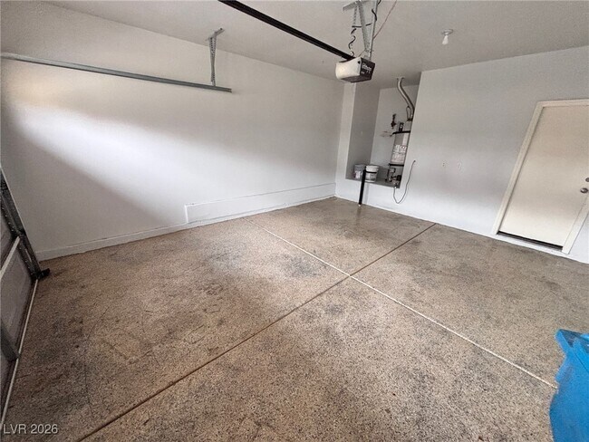 Building Photo - 2287 Red Bud St