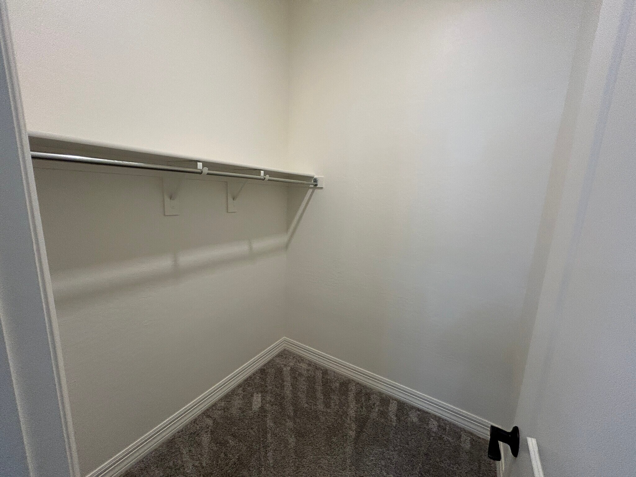 Building Photo - 1811 E Aster Pl