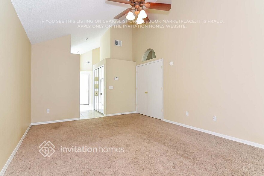 Building Photo - 6527 Steeplechase Dr