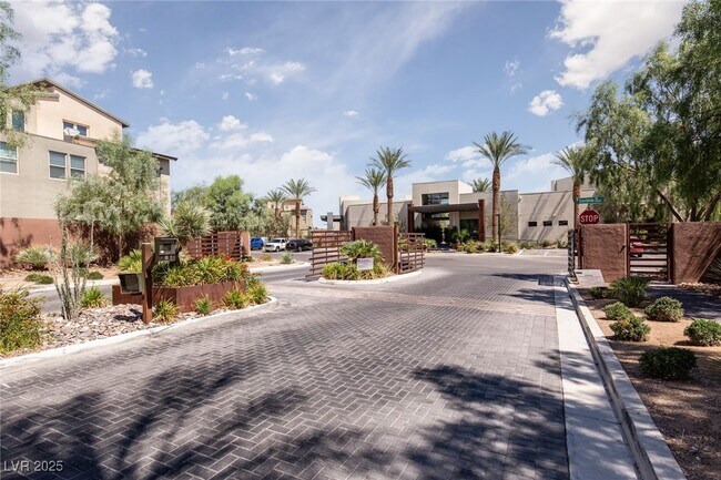 Building Photo - 11272 Gravitation Dr