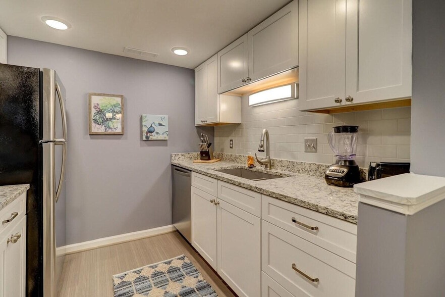 Building Photo - 400 William Hilton Pkwy