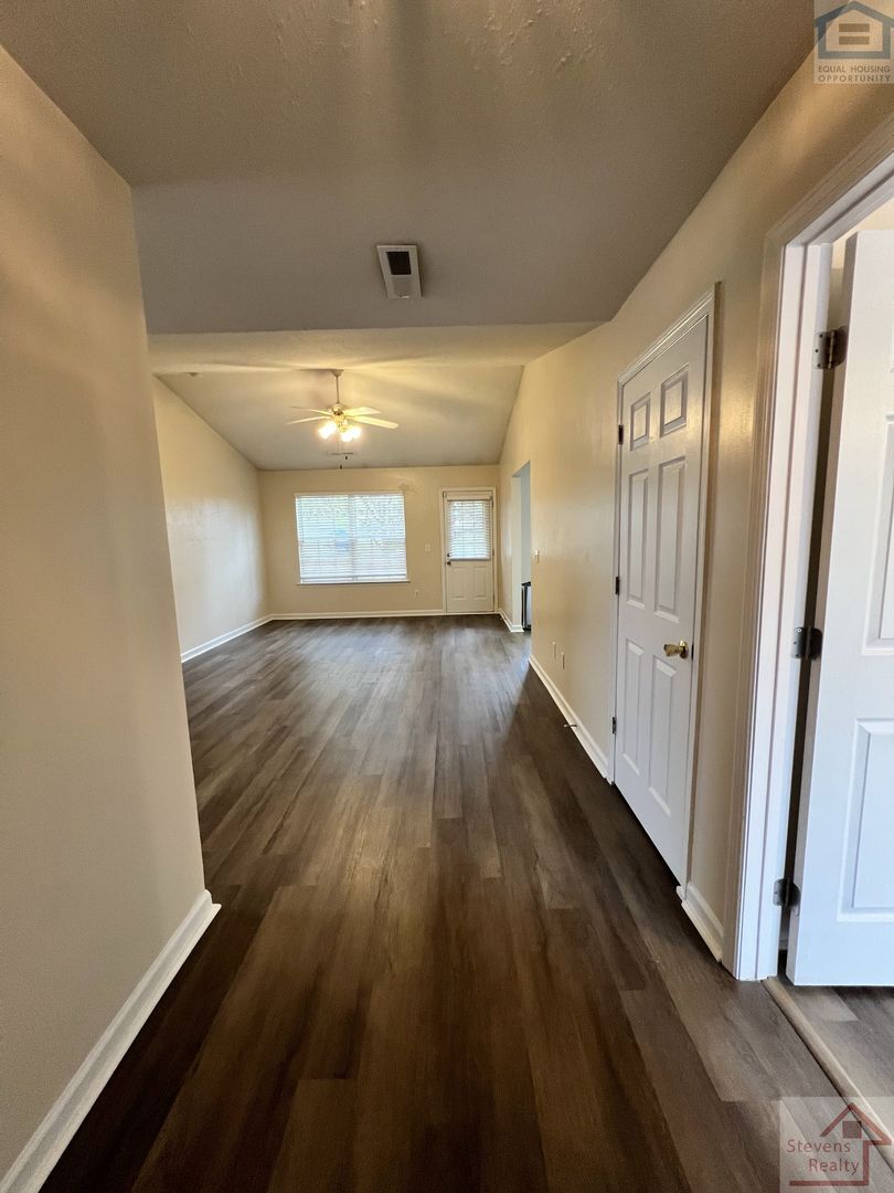 Building Photo - 3911 Allgood Ct